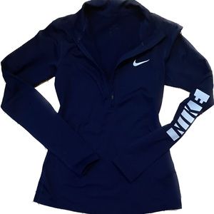 Nike dri-fit long sleeve half zip top